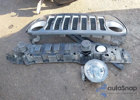 2023 Jeep Wrangler 4Xe Sahara 4X4 z USA, uszkodzony, nr VIN 1C4JJXP61PW555888